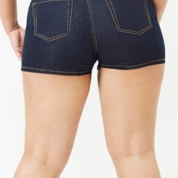 Plus size high rise denim shorts brand new tags - Picture 6 of 8